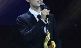 娱乐圈九个爆料,揭秘明星背后的惊人真相