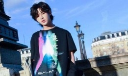 圈内爆料郑爽黄明昊,娱乐圈新恋情引热议