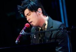 周杰伦多人运动被爆料视频,多人运动场面引热议