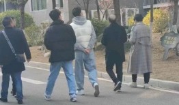 网红黑料吃瓜视频,吃瓜视频背后的真相与争议