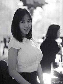 娱乐吃瓜凤姐是谁,从网红到话题女王