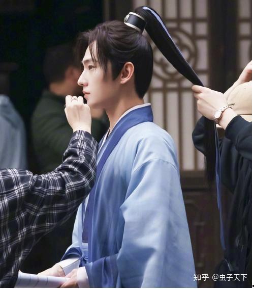 娱乐吃瓜君赵露思杨洋